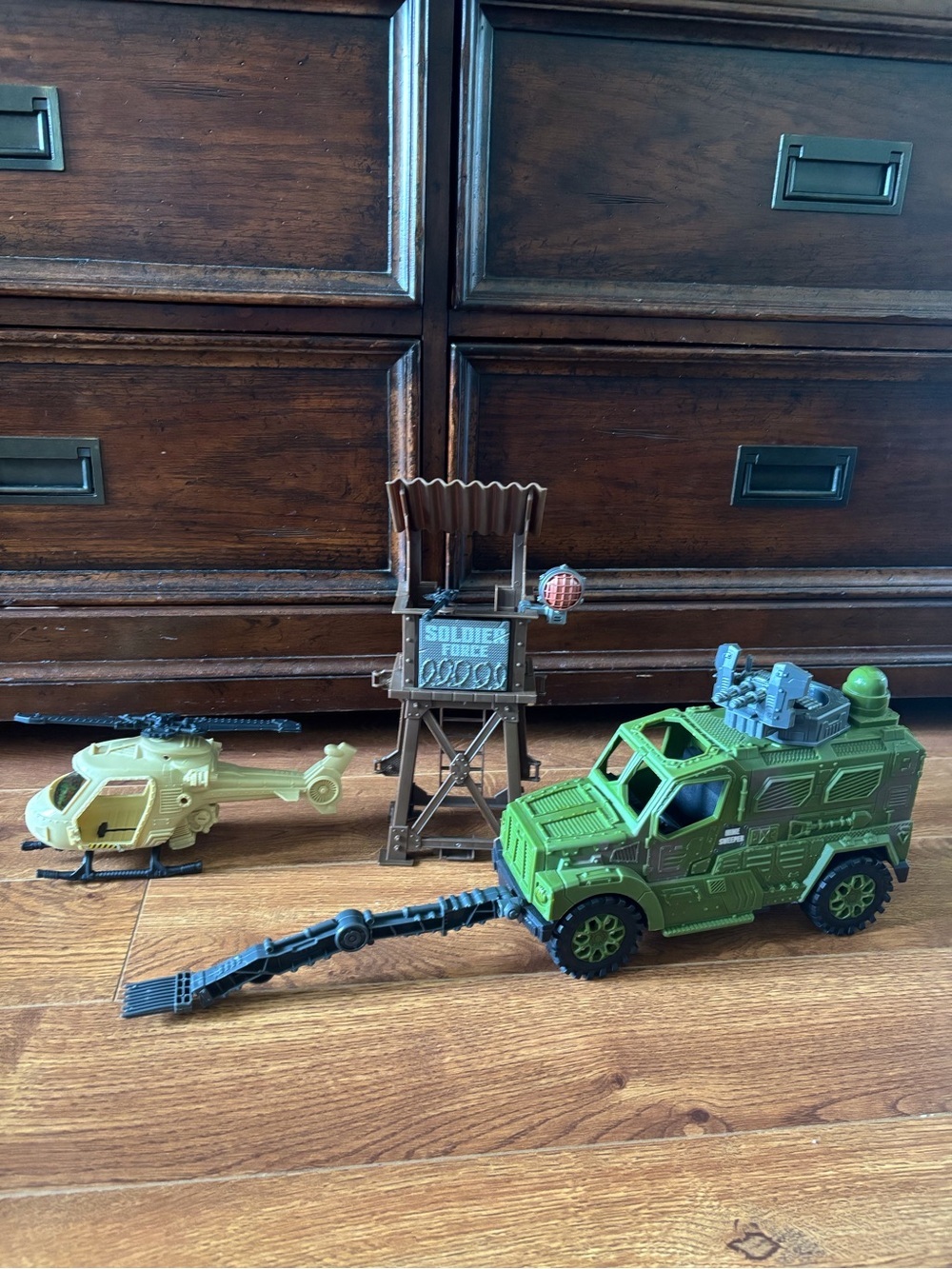 Green Military Rescue Vehicle Playset with Helicopter and Watchtower